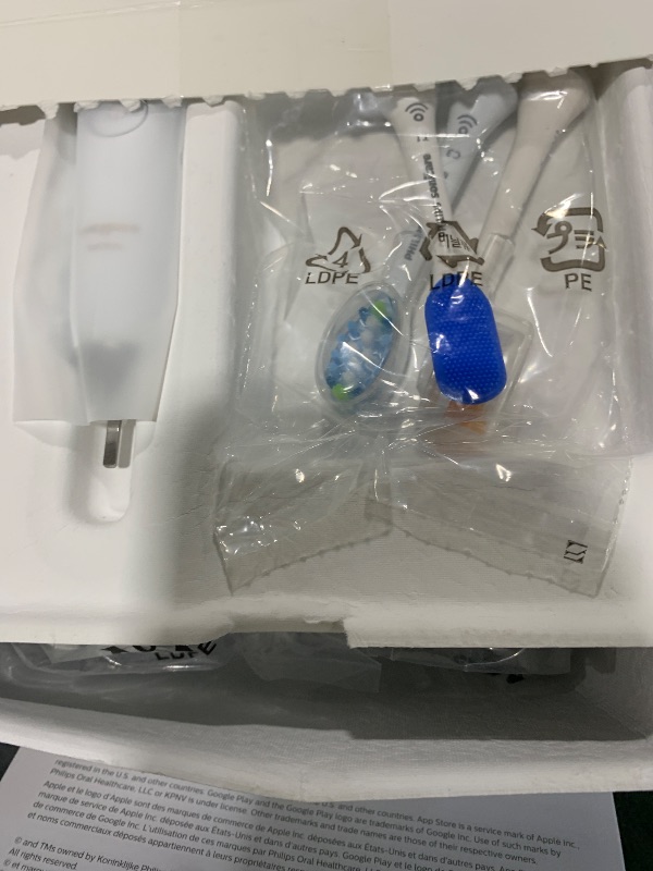Photo 1 of Philips Sonicare DiamondClean Smart 9500 Electric Toothbrush, Sonic Toothbrush with App, Pressure Sensor, Brush Head Detection, 5 Brushing Modes and 3 Intensity Levels, White, Model HX9923/01