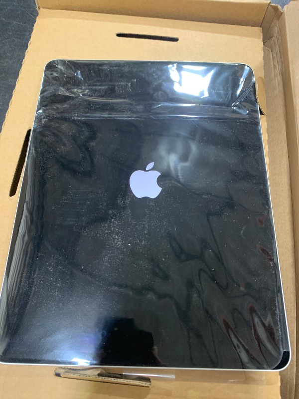 Photo 1 of Apple 2021 12.9-inch iPad Pro (Wi?Fi, 128GB) - Silver (Renewed)