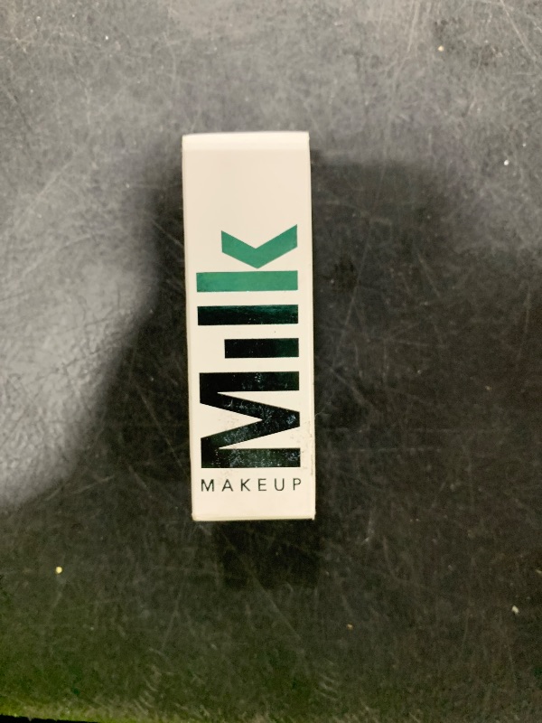 Photo 1 of Milk Makeup Hydro Grip Primer with Hyaluronic Acid + Niacinamide – Hydrating Face Primer Grips Makeup for Up to 12 Hours – Silicone-Free, Lightweight Gel with Dewy Finish – 0.33 oz