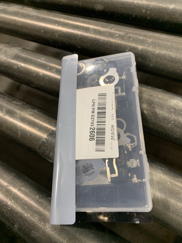 Photo 1 of Twidec/3Pcs Heavy Duty Rocker Toggle Switch 16A 250V AC SPDT 3 Position 3 Pin ON/Off/ON Switch with Metal Bat Waterproof Boot Cap Cover Ten-1122-B103