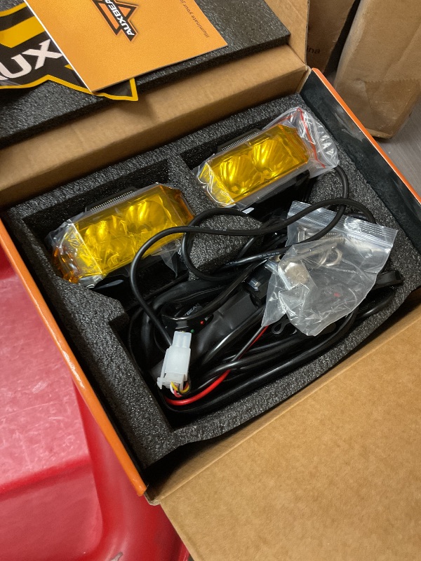 Photo 1 of Auxbeam V-MAX Series LED Light Pod, 270° Side Shooter LED Offroad Lights with Amber DRL, 4 Inch Auxiliary Ditch Light for Truck ATV Jeep Ford