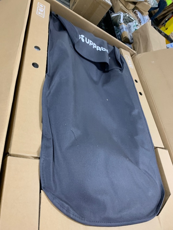 Photo 1 of UPPAbaby Vista V2 Stroller / Convertible Single-To-Double System / Bassinet, Toddler Seat, Bug Shield, Rain Shield, and Storage Bag Included / Bryce (White Marl/Silver Frame/Chestnut Leather)