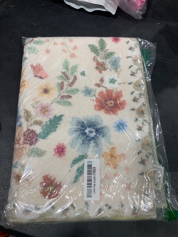 Photo 1 of Uphome Bath Rugs for Bathroom, Neutral Beige Bathroom Rugs, Boho Floral Non-Slip Bath Mat, Ultra-Soft Machine Washable Modern Shower Rug for Toilet Sink Tub, 18x26 inch