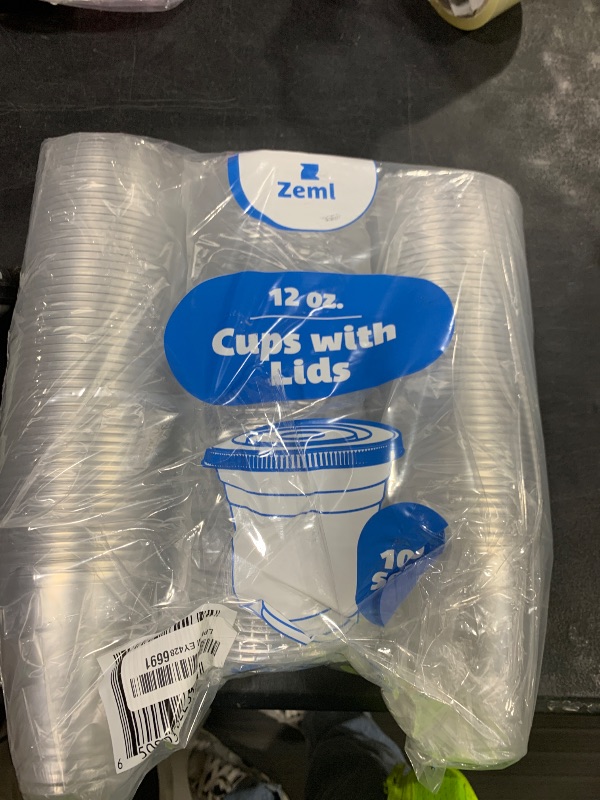 Photo 1 of Zeml [100 Sets 12 oz. Plastic Cups With Lids, Smoothie Cups, Milkshake Cups