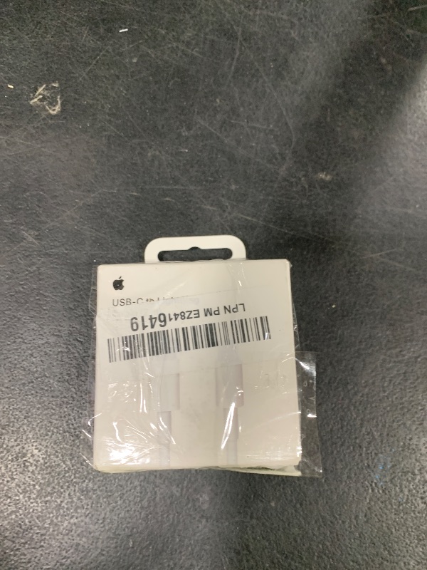 Photo 1 of Apple USB-C to Lightning Cable (2 m)