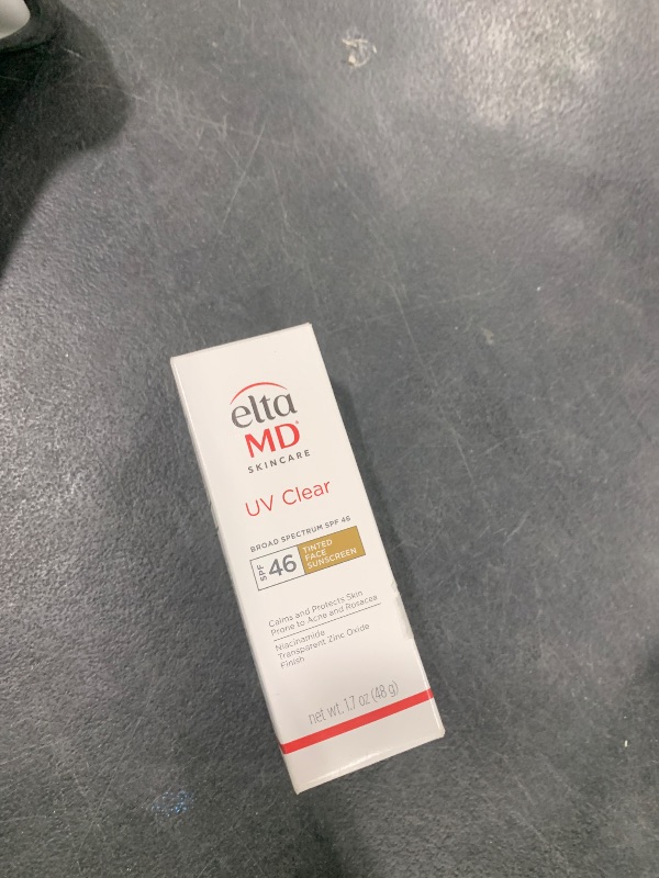Photo 1 of EltaMD UV Clear Tinted Sunscreen for Face, SPF 46 with Zinc Oxide, Oil-Free, Dermatologist Recommended, For Acne-Prone Sensitive Skin, 1.7 oz