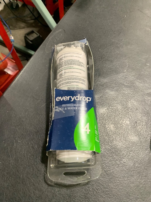 Photo 1 of everydrop by Whirlpool Ice and Water Refrigerator Filter 4, EDR4RXD1, Single-Pack