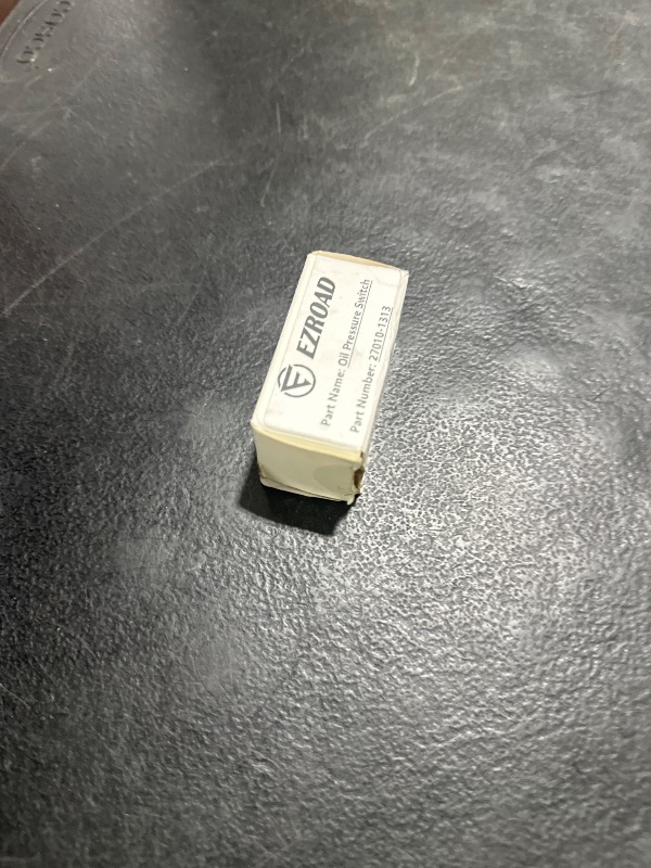 Photo 1 of EZROAD 27010-1313 Oil Pressure Switch 27010-1155 Compatible with Kawasaki 1981-2023 Mule 1000 2500 2510 2520 3000 3010 3020 4000 4010 Brute Force Ninja Prairie Teryx Versys Zephyr 650 700 750 800 900