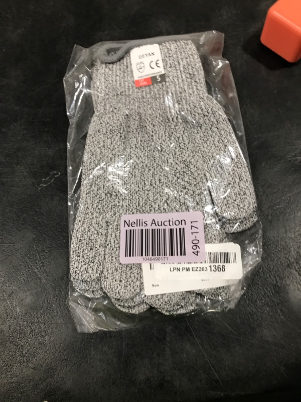 Photo 1 of DEYAN Cut Resistant Gloves, Level 5 Protection Safety Cutting Glove, Kitchen Cuts Gloves for Chef Oyster Shucking, Mandolin Slicing, Meat Cutting and Wood Carving(M-2 Pairs)