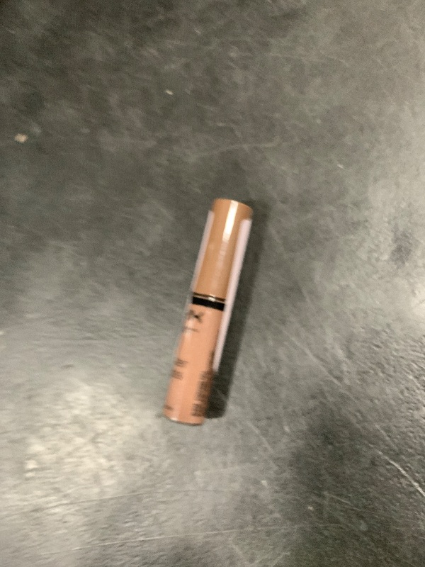 Photo 1 of NYX PROFESSIONAL MAKEUP Butter Gloss Brown Sugar, Non-Sticky Lip Gloss - Cinnamon Roll (Grey Brown)