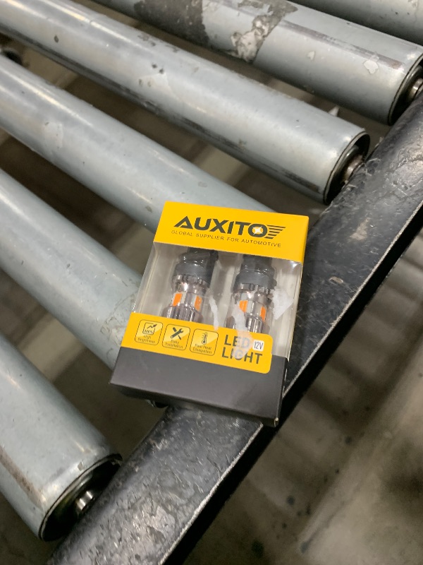 Photo 1 of AUXITO Latest CANBUS 3157 Switchback LED Bulbs 3057 3457 4157 Dual Color Amber/White Anti Hyper Flash Built-in Resistor Error Free Turn Signal Lights and DRL/Parking Lights, Pack of 2