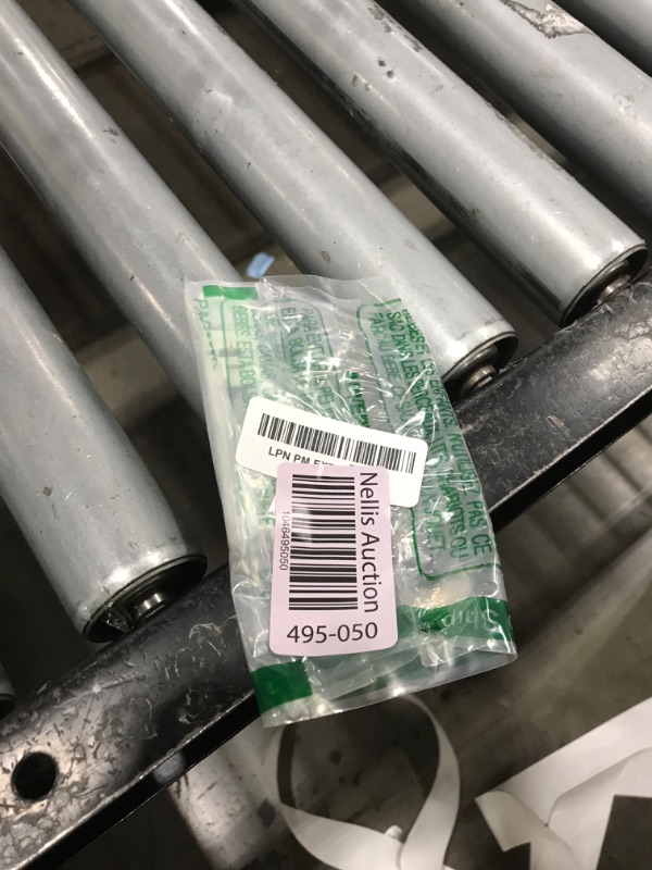 Photo 1 of Pressure Foot 1-Step Automatic Button Hole Foot for Brother CS8150 CS8060 NV500D/NV30/NV10/BC2500/ES2400#XC2691051