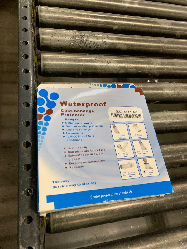 Photo 1 of 100% Waterproof Foot Cast Cover Wound Protector for Shower Bath, Watertight Cast Bag Covers for Broken Surgery Foot, Wound and Burns - Reusable [2025 Upgrade]