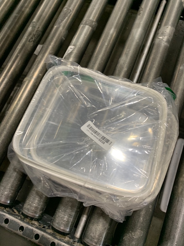 Photo 1 of EYAYEN Clear Hard Shell Zipper Case 3 Pack Transparent Storage Box Containers Makeup Pouches for Small Item Waterproof Cosmetic Organizer Bags for Travel Toiletries (White,10"x 8")
