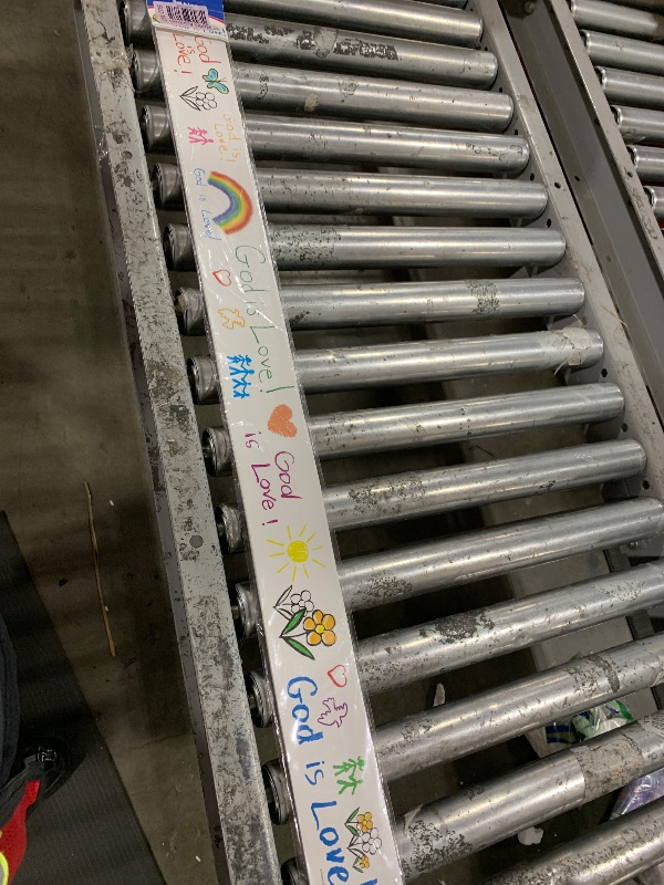 Photo 1 of Carson-Dellosa God is Love Border