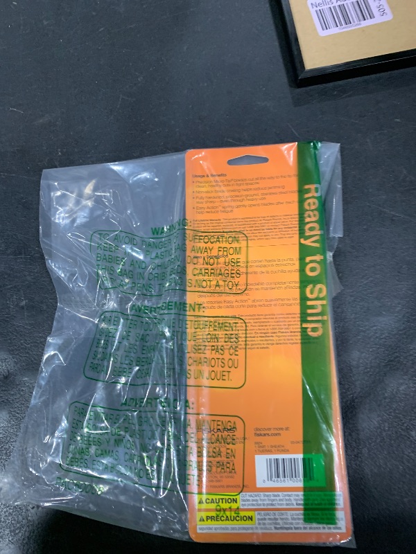 Photo 1 of Fiskars Micro-Tip Rose Pruning Shears, 6" Garden Shears Non-Stick Coated Stainless Steel Blade, Gardening Scissors with SoftGrip Handle