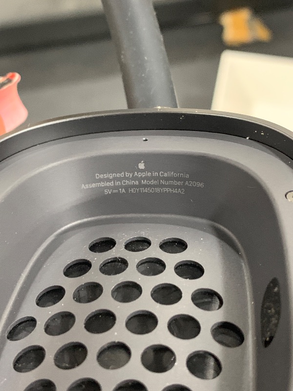 Photo 1 of Apple AirPods Max Wireless Over-Ear Headphones, Pro-Level Active Noise Cancellation, Transparency Mode, Personalized Spatial Audio, USB-C Charging, Bluetooth Headphones for iPhone - Midnight