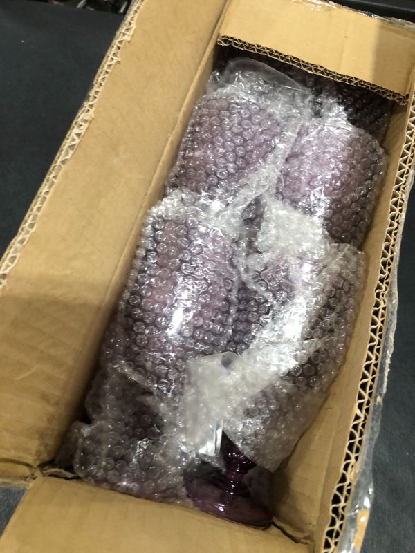 Photo 1 of Wiwiqing 24 Pcs Plastic Goblets 7.5oz Vintage Goblet Plastic Wine Glasses Colored Retro Embossed Water Goblets for Wine Bar Juice Baby Shower Wedding Reception Grand Event Party (Purple)