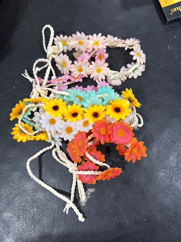 Photo 1 of 6 piece floral headband 