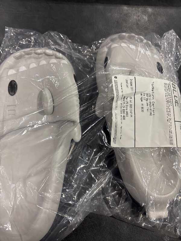 Photo 1 of welltree Shark Slides for Women and Men Novelty Open Toe Slide Sandals Anti-Slip Beach Pool Shower Shoes with Cushioned Thick Sole,Light Grey,10.5-11.5 Women/9-10 Men
