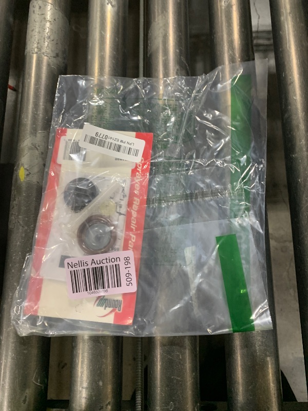Photo 1 of Roundup 181698 No Leak Backpack Sprayer and Professional Shut-Off Service Kit for use with 190327 Roundup Backpack Sprayer, Model Year 2019 and Older Multicolor