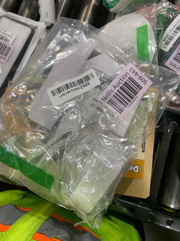 Photo 1 of VUOHOEG 12V 2A/3A Laptop Charger for Gateway GWTN133-1, GWTN141-1, GWTN156-11, GWNC21524, GWTC116-1, Evoo EV-C-116-5 & More - 36W Max, White, 1 Count