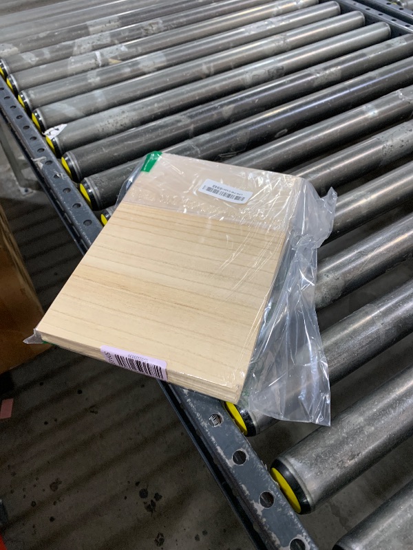 Photo 1 of 10Pcs Taekwondo Breaking Boards Professional Wood Breaking Board Karate Arts Boards for Kids Adults Boxing Equipment- 0. 3cm