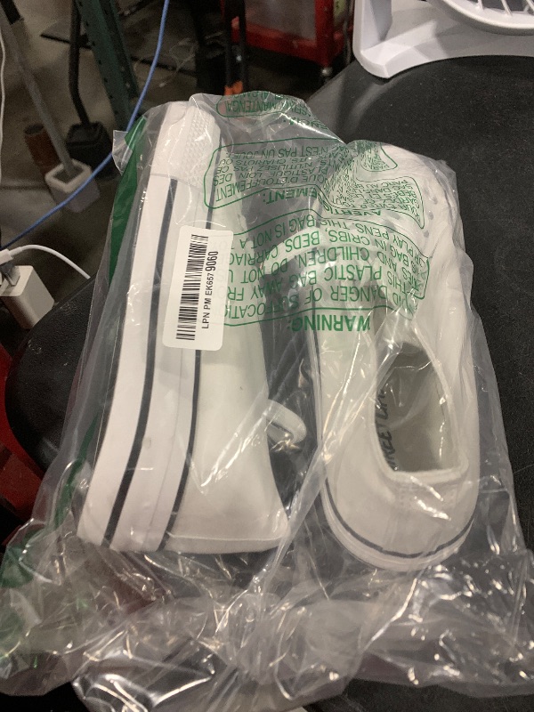 Photo 1 of Womens Platform Canvas Shoes Low Top and High Top Canvas Sneakers Lace-up Fashion Casual Shoes for Women White