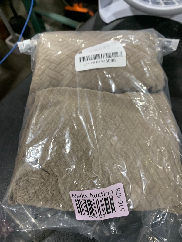 Photo 1 of SEAT COVERS / BROWN 