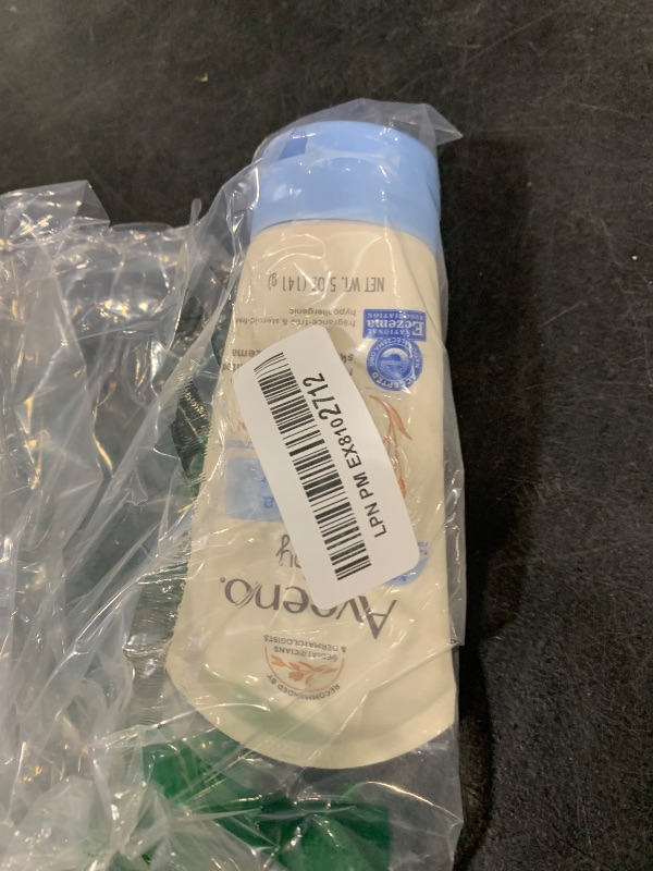 Photo 1 of Aveeno Baby Eczema Therapy Moisturizing Cream, Natural Colloidal Oatmeal & Vitamin B5, Baby Cream for Dry, Itchy, Irritated Skin Due to Eczema, Paraben- & Steroid-Free, 5 fl. oz