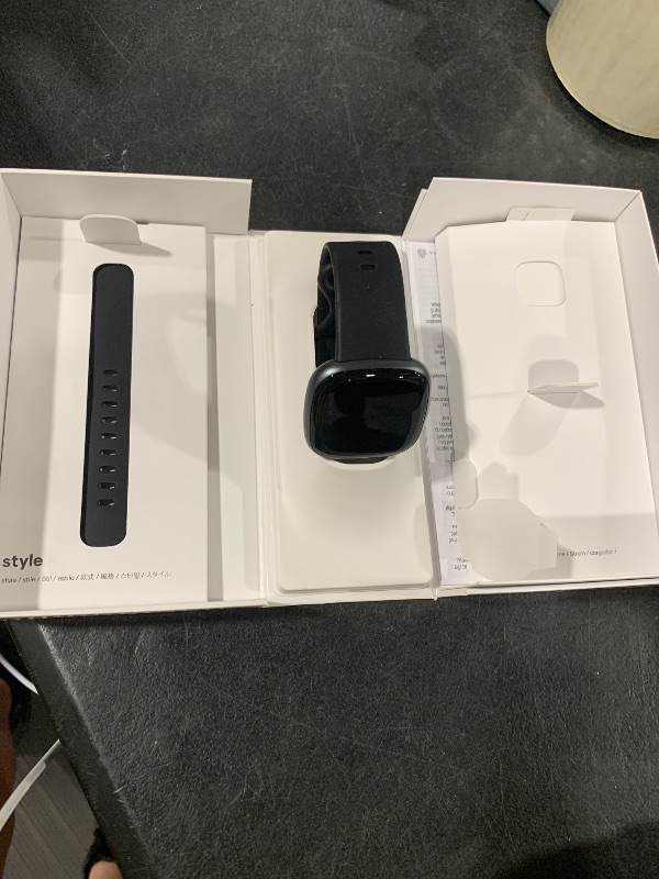 Photo 1 of Fitbit Versa 4 Fitness Smartwatch with Daily Readiness, GPS, 24/7 Heart Rate, 40+ Exercise Modes, Sleep Tracking and more, Black/Graphite, One Size (S & L Bands Included)