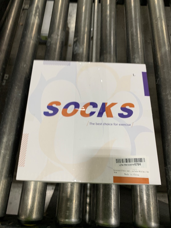 Photo 1 of Varietyou Ankle Socks Women's and Mens - 6/10 Pairs Low Cut Tab & No Show Athletics Running Socks