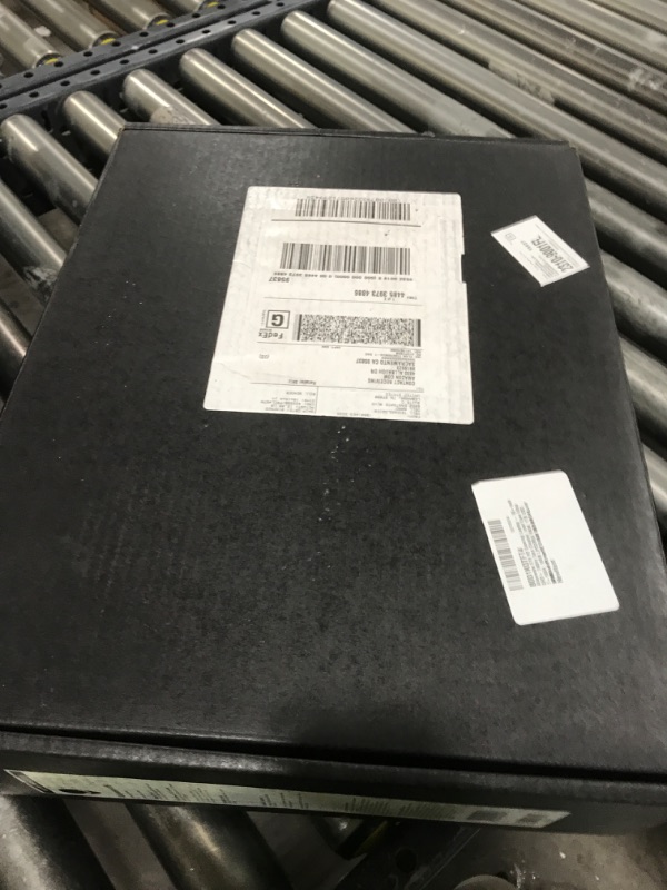 Photo 1 of Alienware X16 R2 Gaming Laptop - 16-inch QHD+ 240Hz 3ms Display, Intel Core Ultra 7-155H, 16GB LPDDR5X RAM, 1TB SSD, NVIDIA GeForce RTX 4070 8GB GDDR6, Windows 11 Home, Onsite Service - Lunar Silver