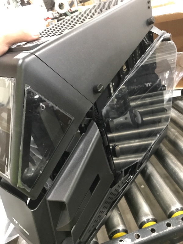 Photo 1 of Thermaltake AH-370 Liquid-Cooled PC (AMD Ryzen 7 3700X, RTX 3070, 16GB RGB 3600Mhz DDR4 ToughRAM RGB Memory, 1TB Gen4 NVMe M.2, WiFi, Win 10 Home) Gaming Desktop Computer AHT2-B550-A37-LCS