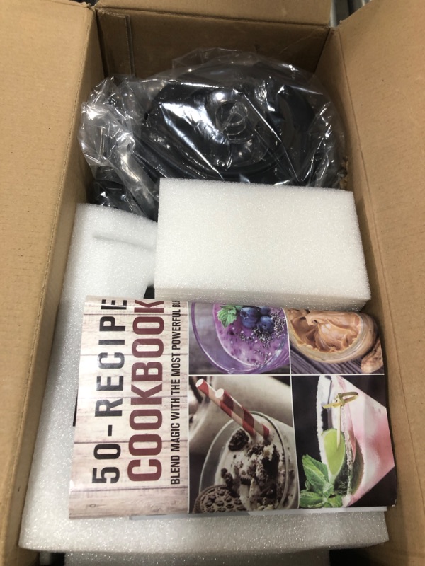 Photo 1 of Aeitto Blenders for Kitchen with 68Oz. Large Capacity, 1800W Max Power Smoothie Blender, 3 Preset Programs & 7 Speeds, Professional Countertop Blender for Smoothies, Ice Crush, Frozen Drinks, Silver