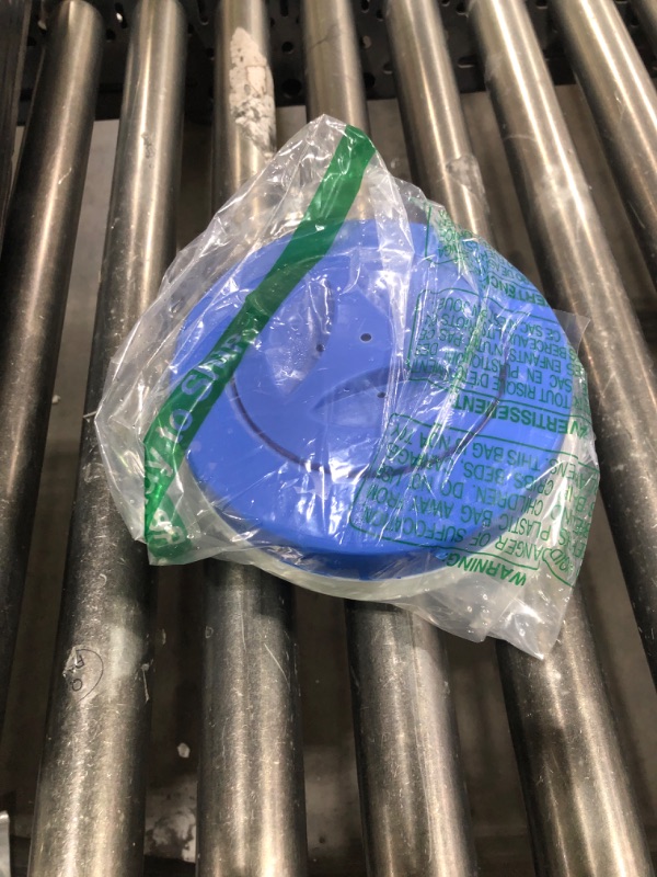Photo 1 of Floating Chlorine Dispenser, Pool Spa Chlorine/Bromine Floater,7" Large Capacity Floating Chlorinator & Bromine Holder Fits 3 Inch Chemical Tablets?Collapsible?