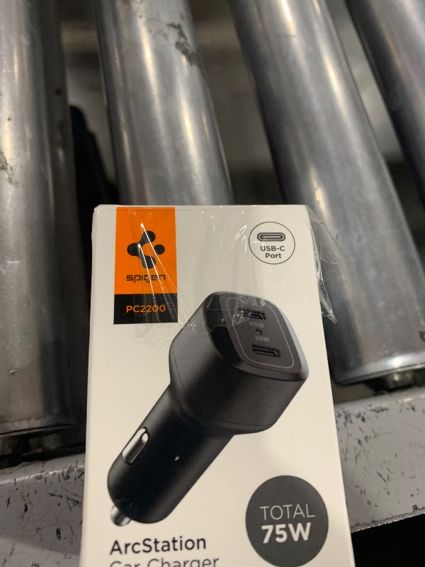 Photo 1 of Spigen USB C Car Charger 75W Dual USB Super Fast Charge PD PPS 45W 30W Car Adapter for Galaxy S25 Ultra S25 Plus S25 S24 S23 S22 S21 iPhone 16e 16 15 Pro Max Plus Mini Pixel 8a MacBook Air/Pro