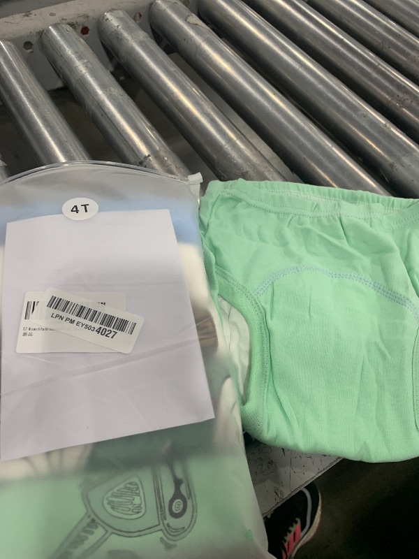 Photo 1 of TODDLER TRAINING UNDERWEAR
SIZE 4T