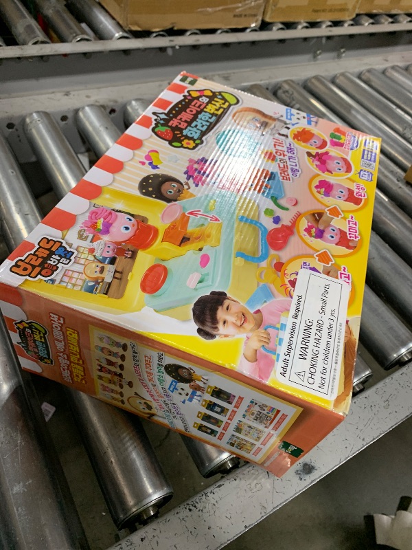 Photo 1 of TOYTRON Bread Barbershop Play Dough Set for Kids, Haircut Play Clay Tool Kit, Cupcake's Fancy Makeover - Main Station Set