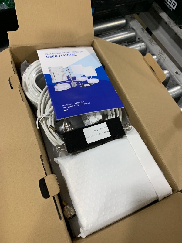 Photo 1 of Cell Phone Booster for Home & Muti-Room, Up to 7000Sq. Ft,Cell Phone Signal Booster for Rural Area with 2 Indoor Panel Antennas,Boosts 5G 4G LTE for All U.S. Carriers, FCC Approved