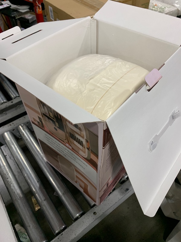 Photo 1 of Cooluli B12LW 12L Beauty Fridge, Pearl White