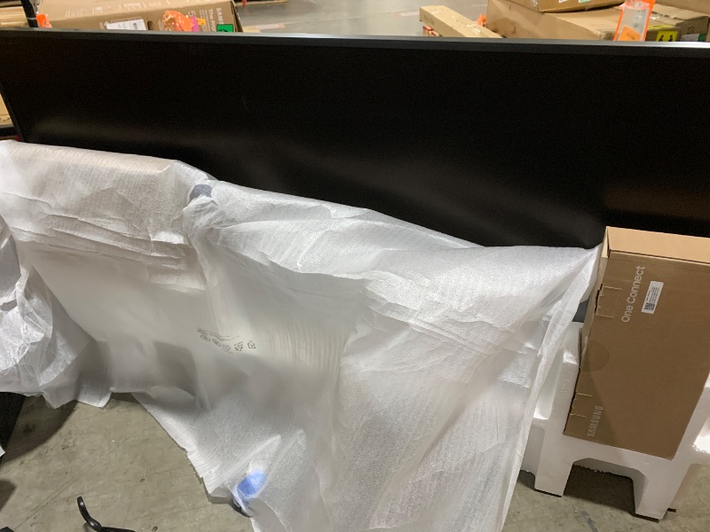Photo 1 of Samsung 55-Inch Class QLED 4K LS03D The Frame Series Quantum HDR Smart TV w/Dolby Atmos, Art Mode, Anti-Reflection, Customizable Frame, Slim Fit Wall Mount with Alexa Built-in (QN55LS03D, 2024 Model)