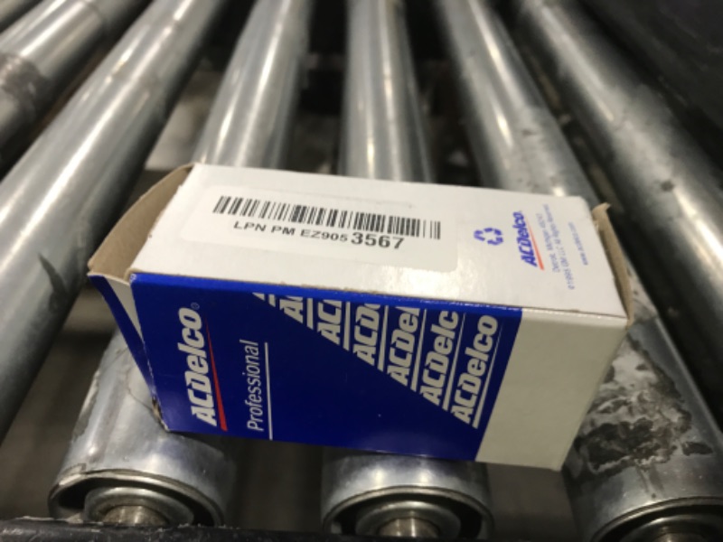 Photo 1 of ACDelco Professional 217-2281 Throttle Body Fuel Injector Assembly
