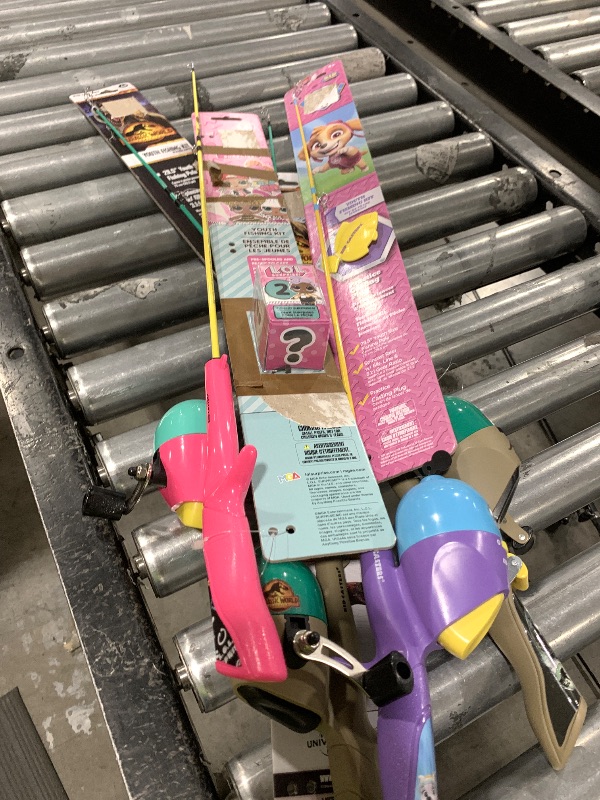 Photo 1 of Paw Patrol Girls Fishing Kit, 29.5" Medium Action Rod, 3.1:1 Gear Ratio, Practice Casting Plug