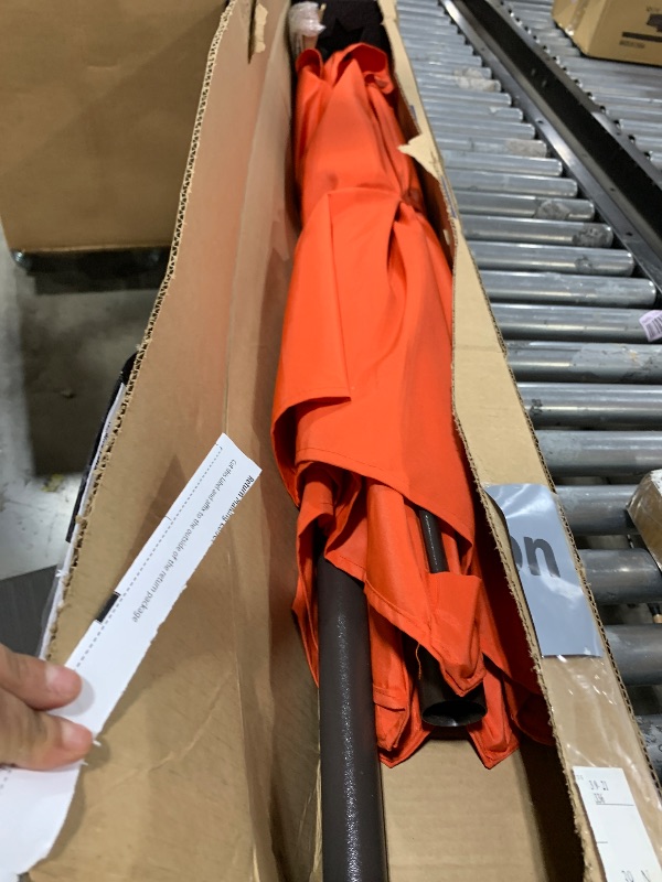 Photo 1 of California Umbrella 7.5' Round Aluminum Market Umbrella, Crank Lift, Push Button Tilt, Bronze Pole, Olefin Sunset