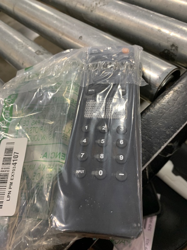 Photo 1 of New VR2 Replaced Remote fit for Vizio TV VL260M VL320M VL370M VO320E VO320E-M VO320EM V0370M VO370M-C VO370MC VO420E VO420E-M VO400E VP322 VP422 VW46LF (0980-0305-3050)(0980-0305-3000)(0980-0305-3021)