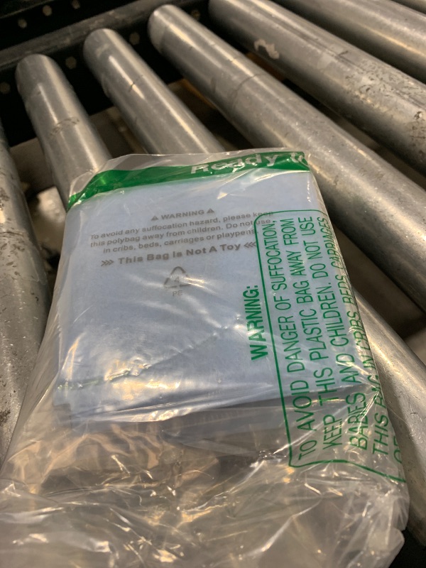 Photo 1 of 100 Count Disposable Face Towel, Ultra Soft & Thick Washcloths, Biodegradable Facial Towels for Sensitive Skin, Makeup Remover Dry Wipes, Lint-Free Towelettes for Cleansing