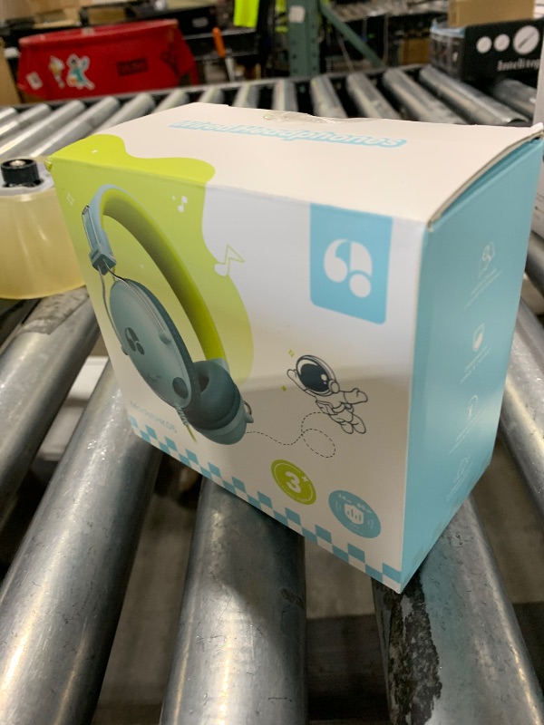 Photo 1 of awatrue Kids Headphones for School, 74/85dB Safe Volume Limit, Stereo Sound, Wired On-Ear Headphones for Kids Boys Girls, 3.5mm Jack for Tablet, iPad, Kindle, YOTO Player, Airplane Travel, Green