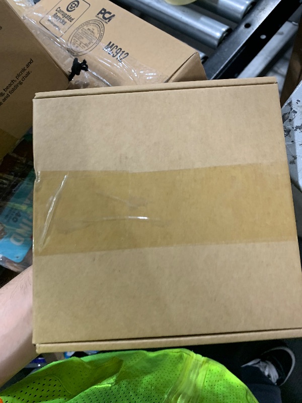 Photo 1 of AWXZOM Acrylic Fish breeding Box, Acrylic Fish Isolation Box, Fish Separator for Aquarium, Hatchery Incubator with Suction Cups for Small Baby Fishes Shrimp Clownfish Guppy (5.9 * 5.9 * 5.9inch)