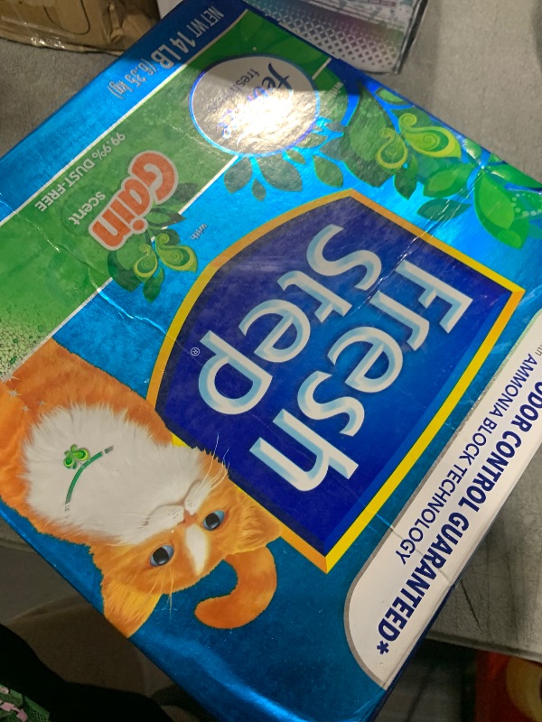 Photo 1 of Fresh Step Clumping Cat Litter with Febreze Gain Scent, Long Lasting Odor Control Kitty Litter with Activated Charcoal, Low Dust Formula, 14 lb